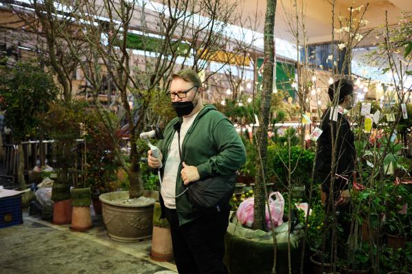 Dad at the flower market