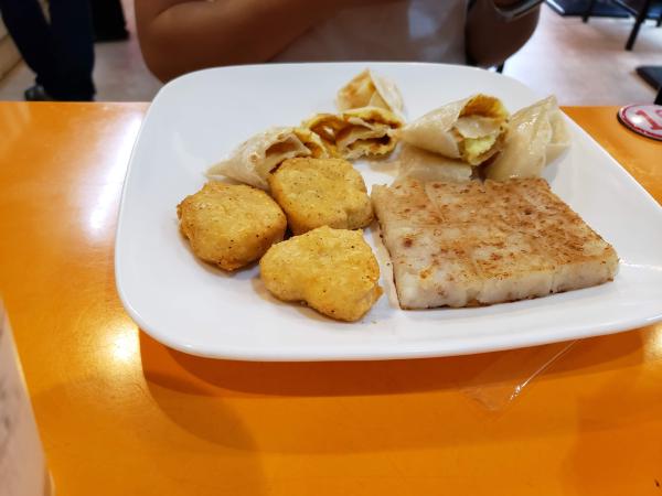 Tammy's first plate of food in Taipei